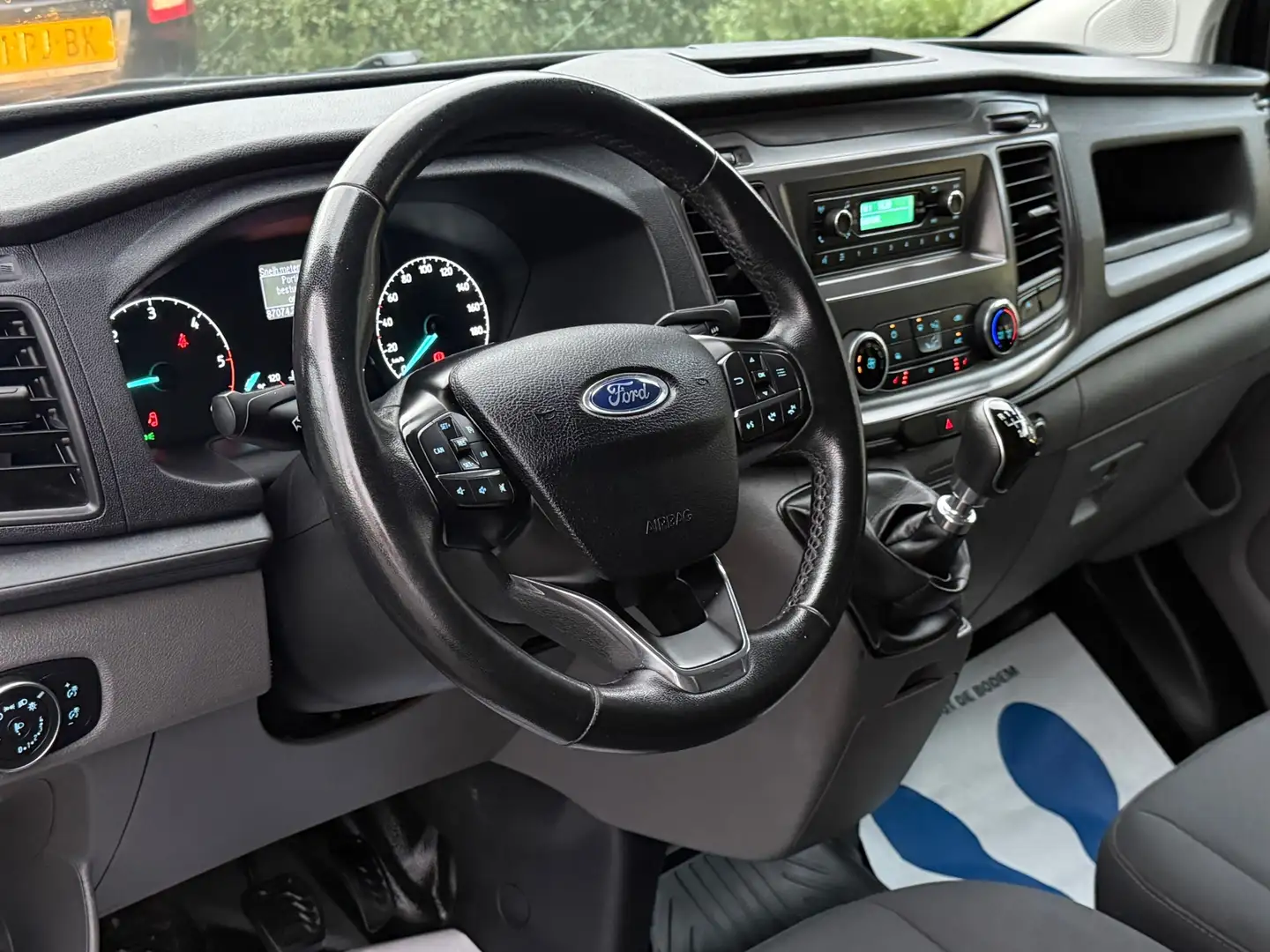 Ford Transit Custom 300 2.0 TDCI L2H1 Trend - 3 ZITPLEKKEN - STOEL VER Zwart - 2