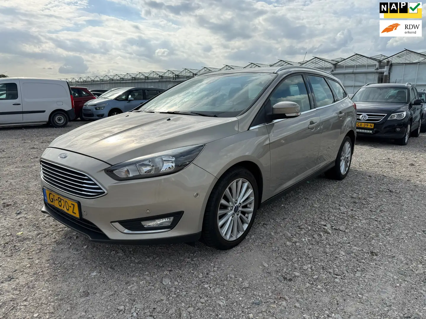 Ford Focus Wagon 2015 * 1.5 TDCI Titanium Edition * LMV * AIR Gris - 1