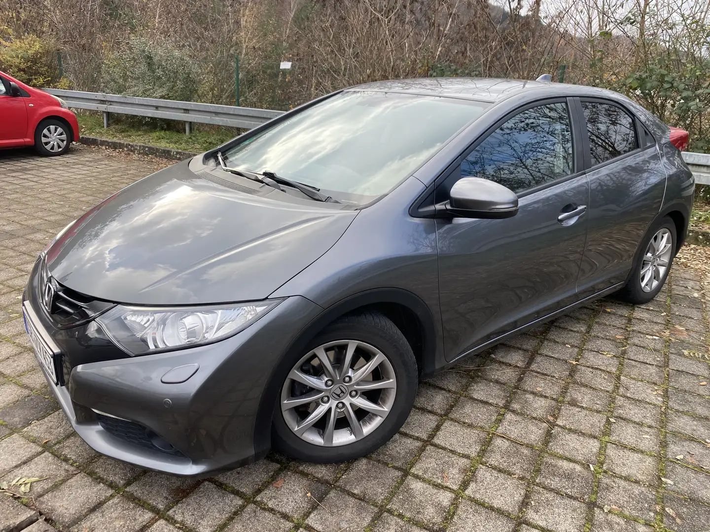 Honda Civic 1.8 i-VTEC Lifestyle Xsenon - 2