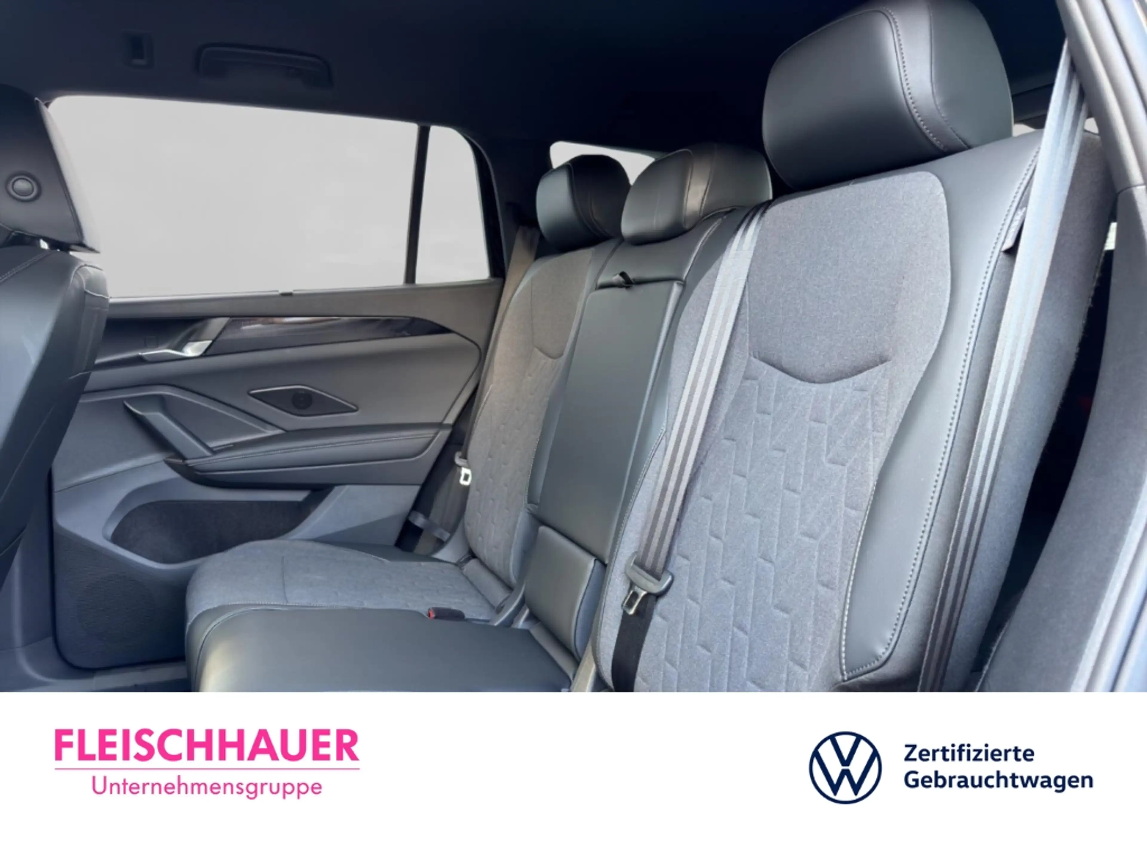 Volkswagen Tayron 2.0 TDI Life DSG+Navi+LED+CarPlay+RK+ParkAssistPlu — photo 11