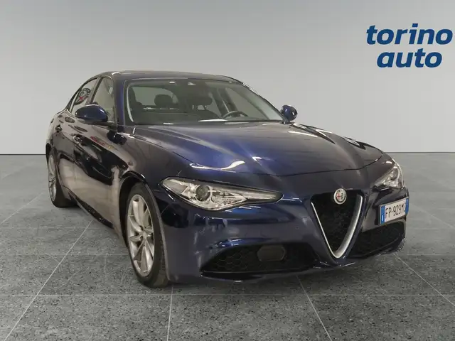 Alfa Romeo Giulia Giulia 2.2 Turbodiesel 180 CV AT8 Super
