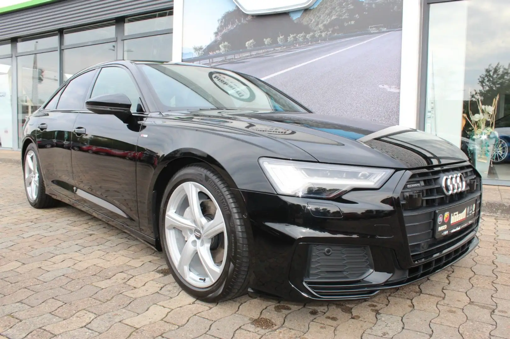 Audi A6 Lim. 40 TDI quattro 2x S Line Pano Matrix Schwarz - 2