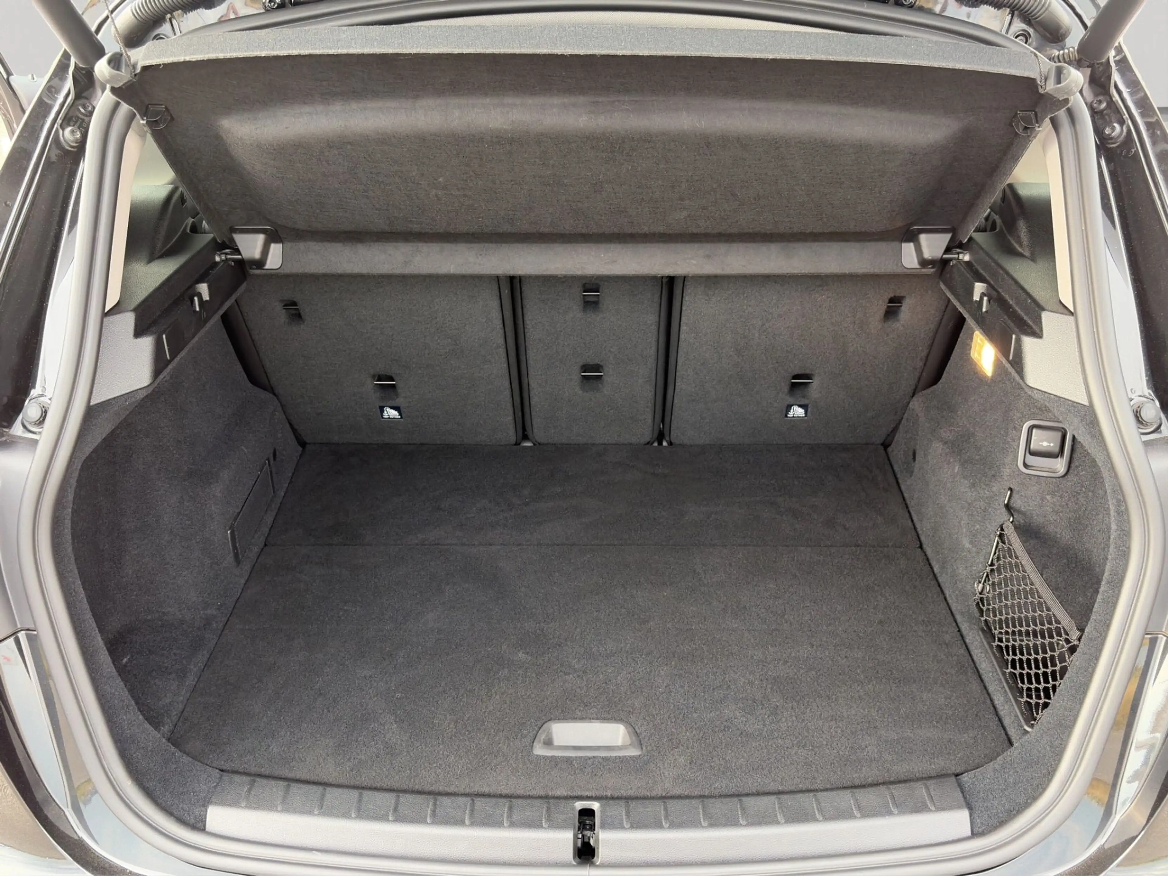 BMW 216 216d Active Tourer Advantage;LEDER;HEADUP;R-KAMER — photo 15