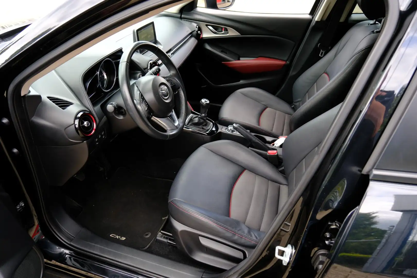 Mazda CX-3 2.0 SkyActiv-G 120 GT-M Navi|1e Eig|Half Leder|BOS Zwart - 2