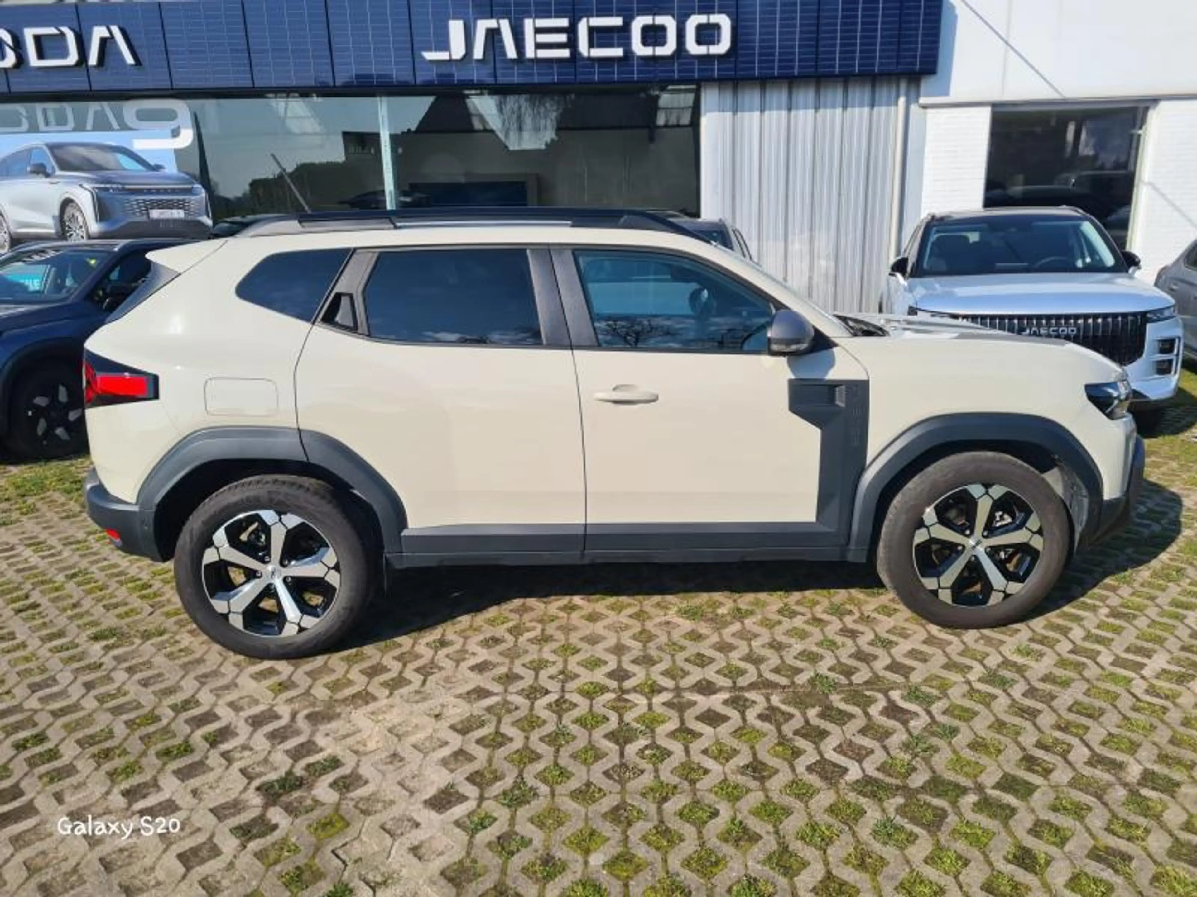Dacia Duster III Journey — photo 3