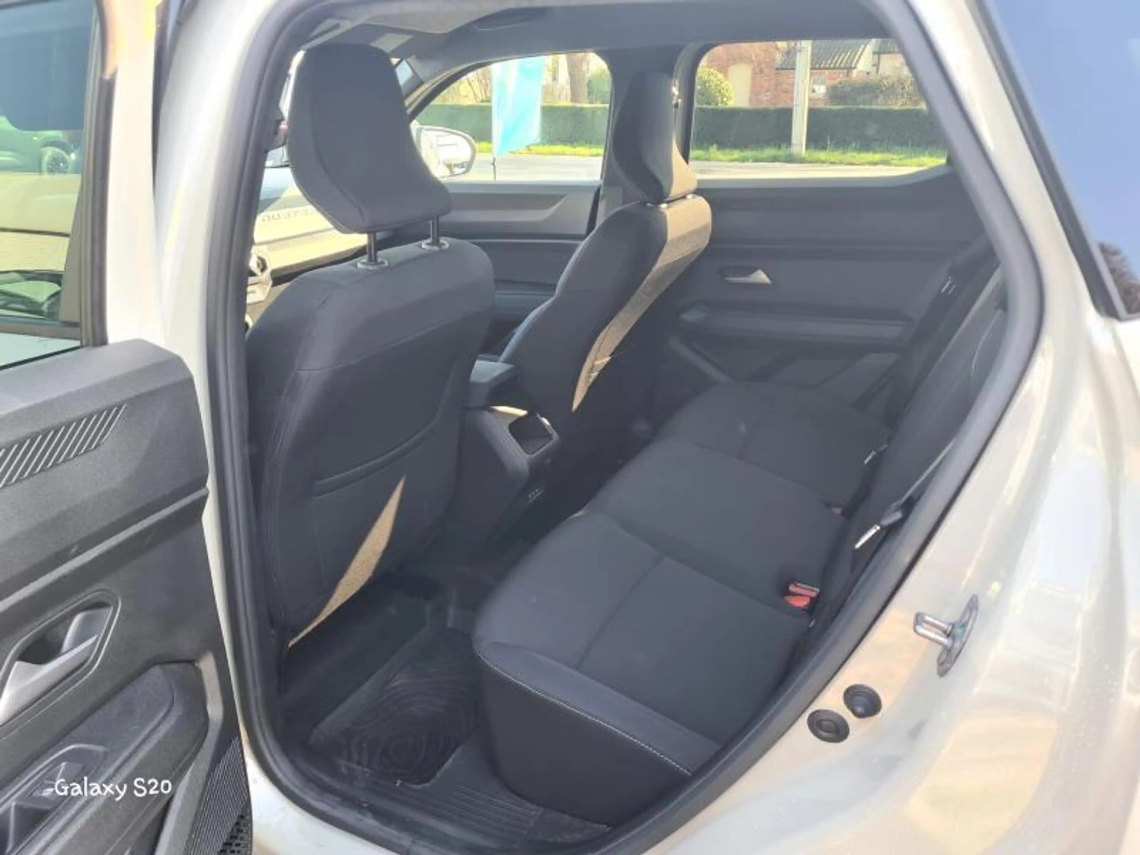 Dacia Duster III Journey — photo 9