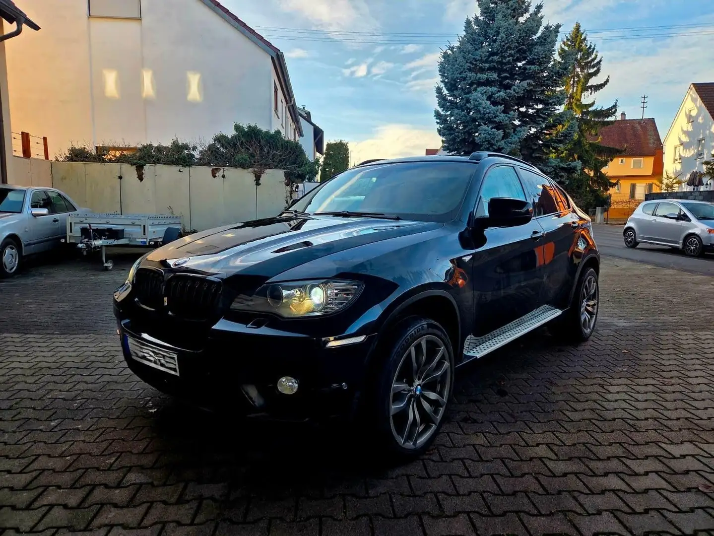 BMW X6 xDrive40d *Sport-Paket*Kamera*ACC*4xSHZ* Schwarz - 1