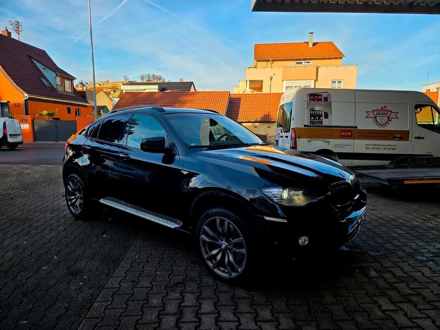 BMW X6 xDrive40d *Sport-Paket*Kamera*ACC*4xSHZ* Schwarz - 2
