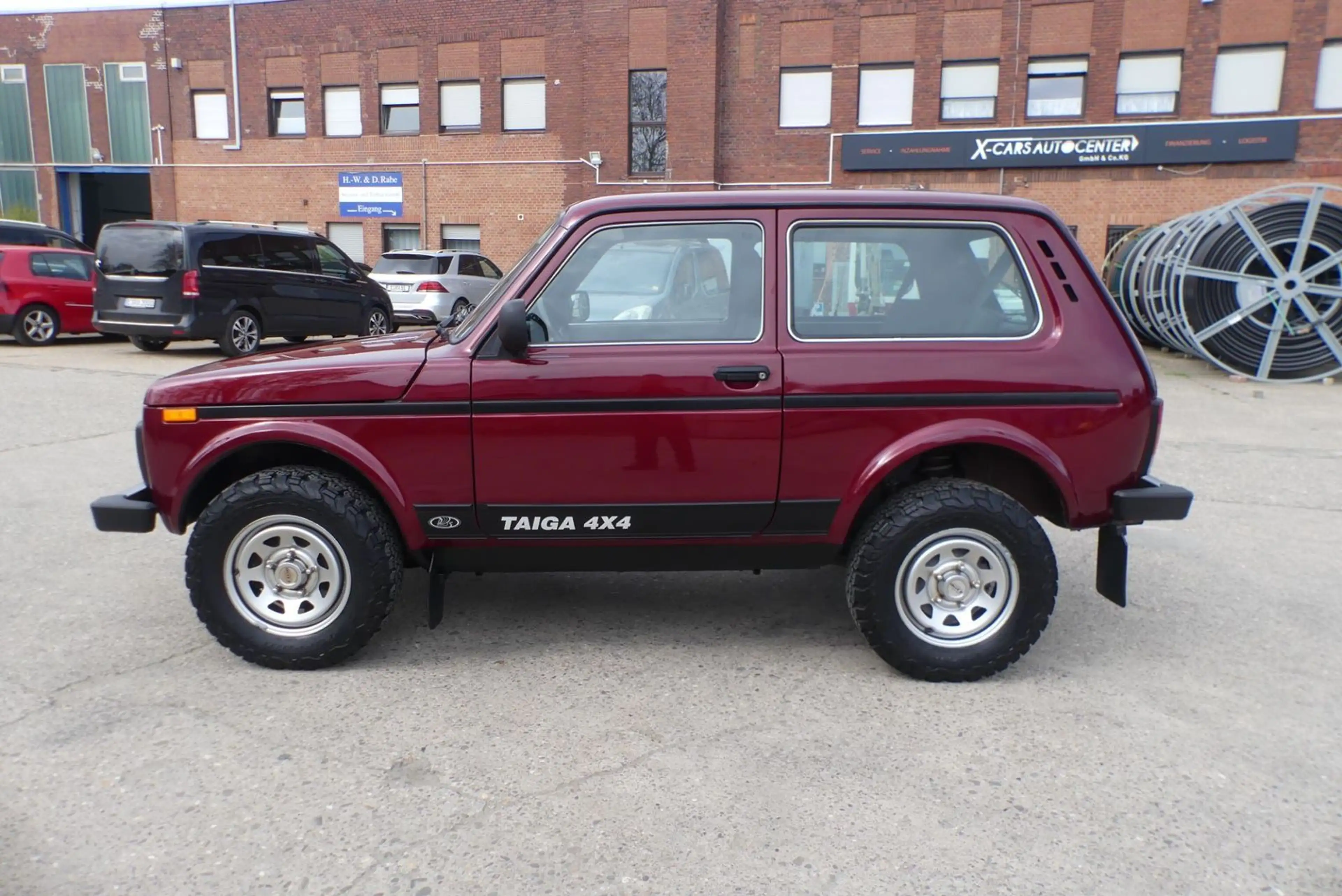 Lada Taiga Basis 1.7 4x4 Sound System*1.Hand — photo 8