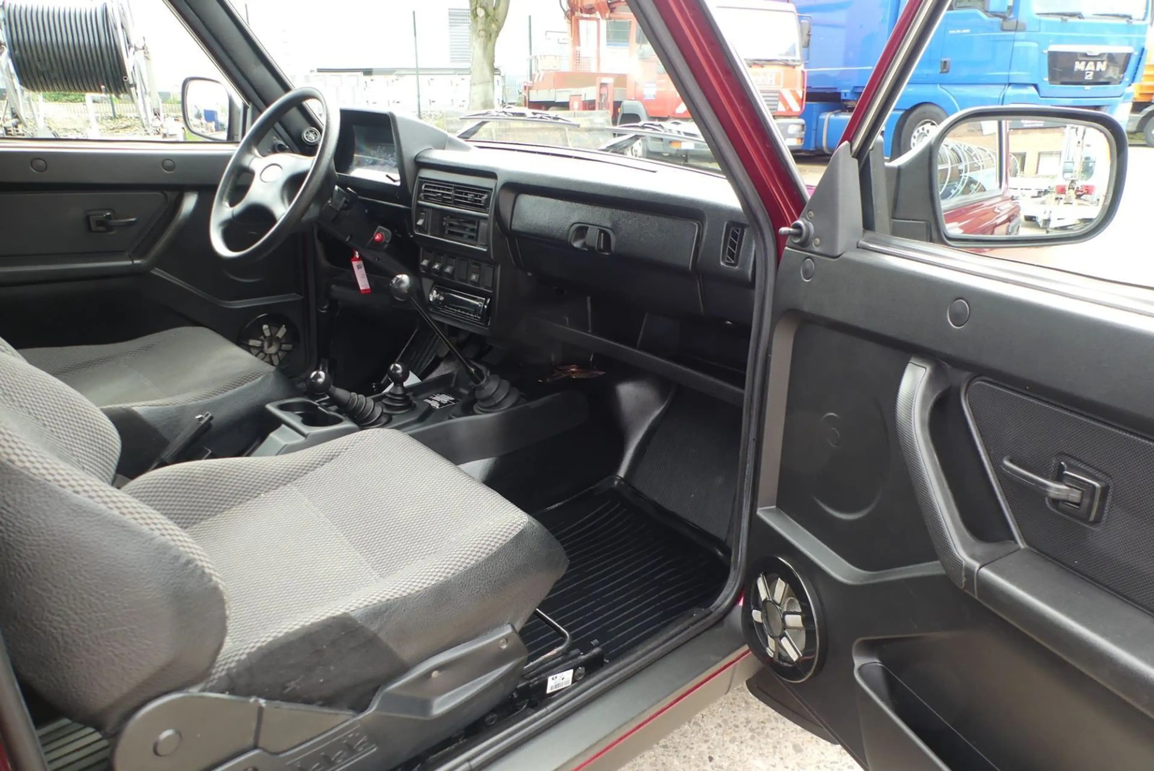 Lada Taiga Basis 1.7 4x4 Sound System*1.Hand — photo 13