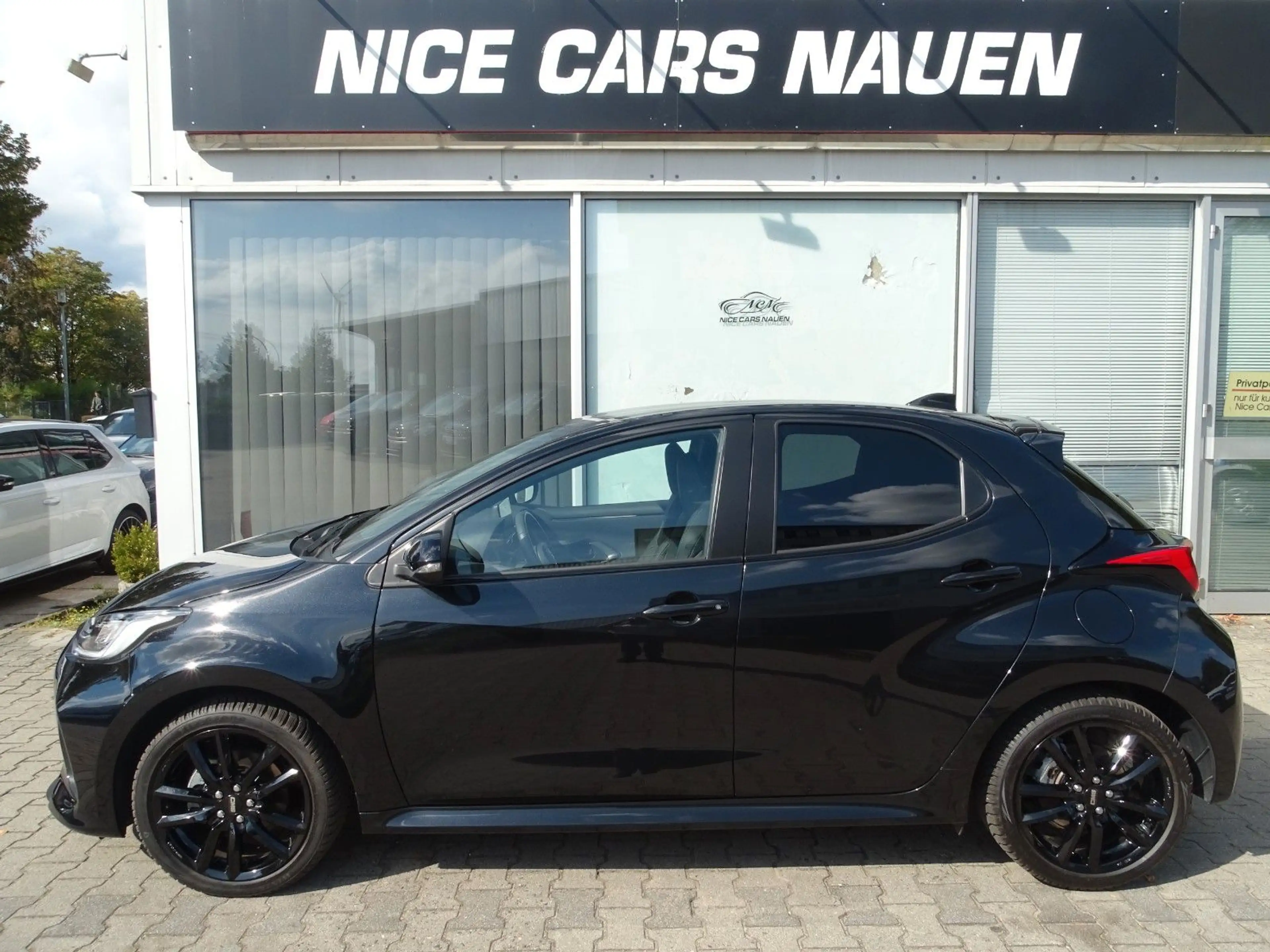 Mazda 2 Hybrid Lim. Homura *R.KAMERA*PP V+H*KEYLESSGO* — photo 2