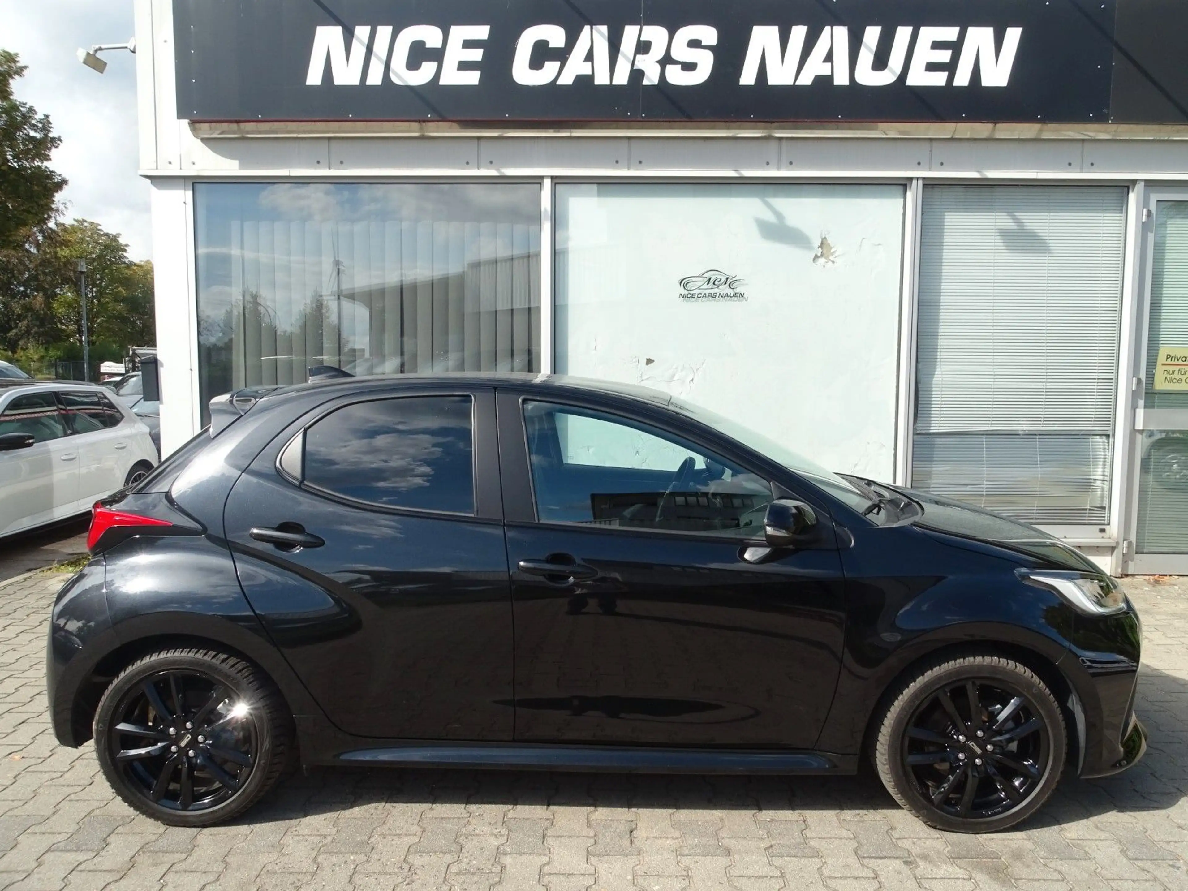 Mazda 2 Hybrid Lim. Homura *R.KAMERA*PP V+H*KEYLESSGO* — photo 6