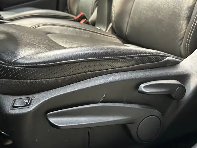 Jeep Renegade view 23