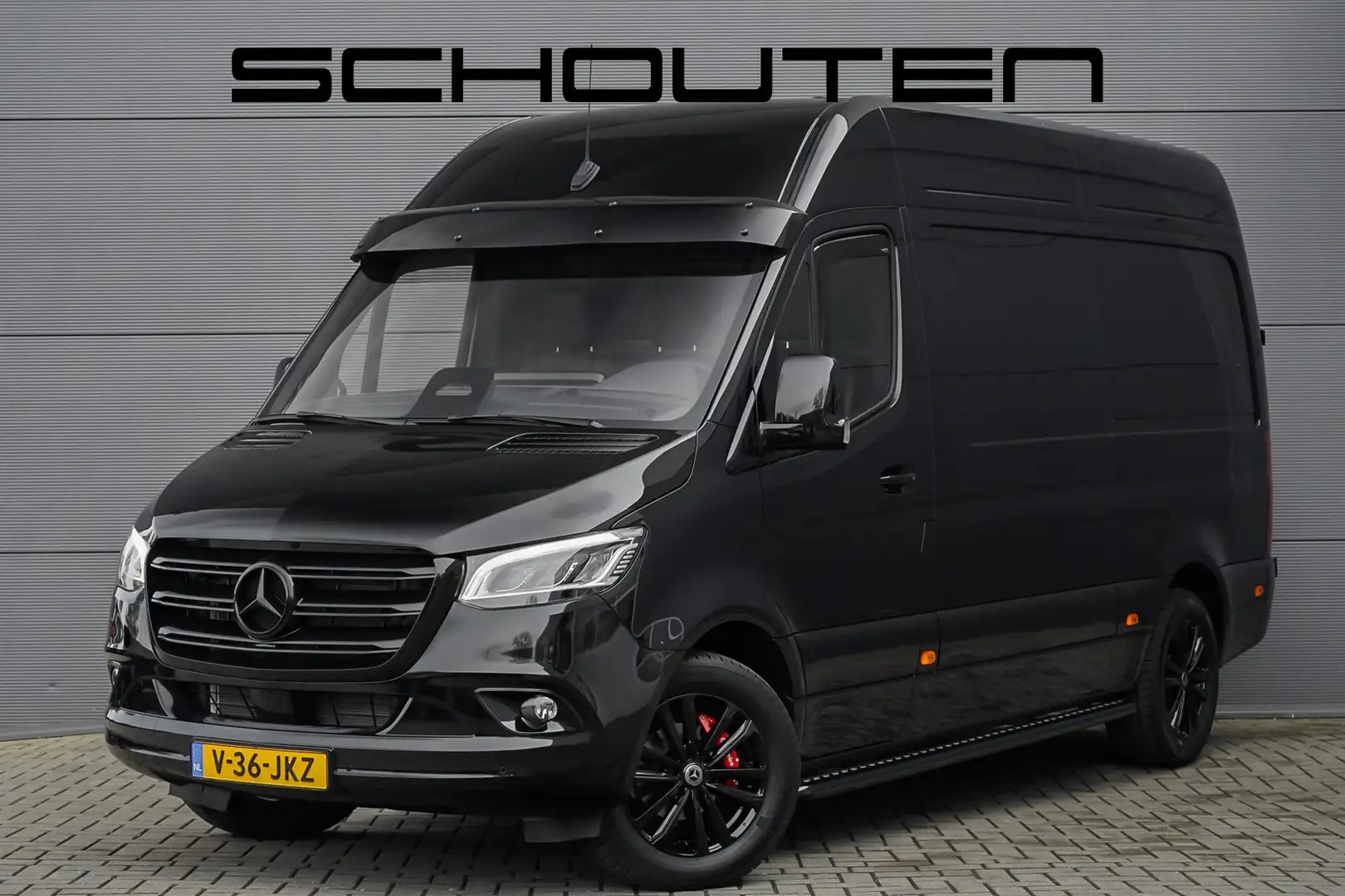 Mercedes-Benz Sprinter 319 1.9 CDI L2H2 RWD Black Pack Vol! Distronic Cam Zwart - 1