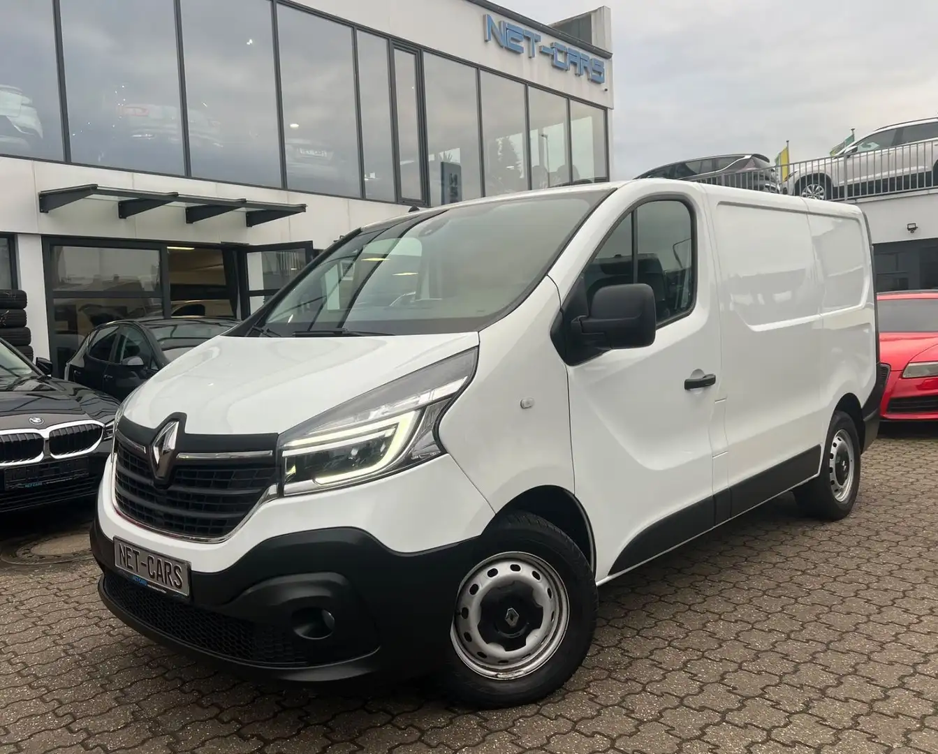 Renault Trafic Kasten EDC L1H1 Klima*NAVi+Kamera*LED Weiß - 1