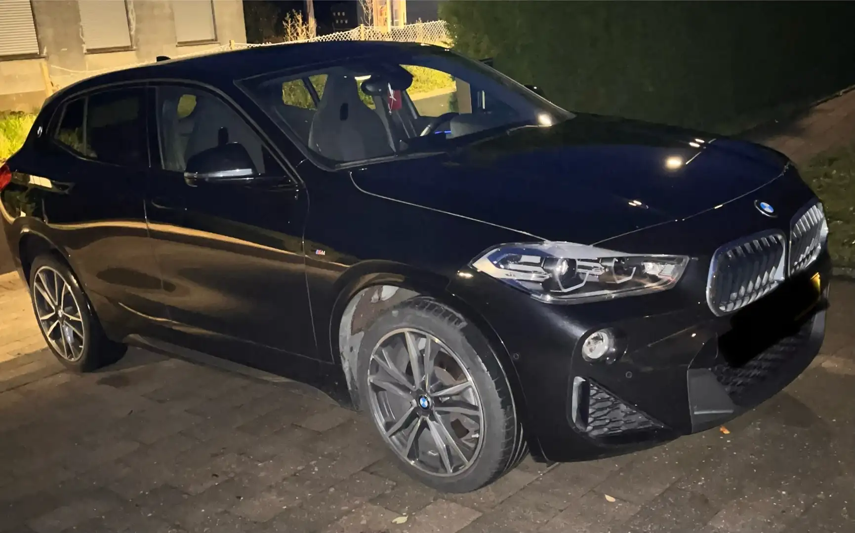 BMW X2 Noir - 1