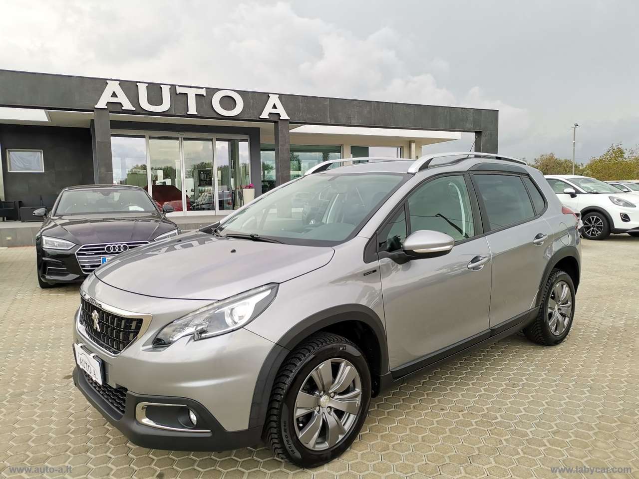 Peugeot 2008 BlueHDi 100 S&S Signature