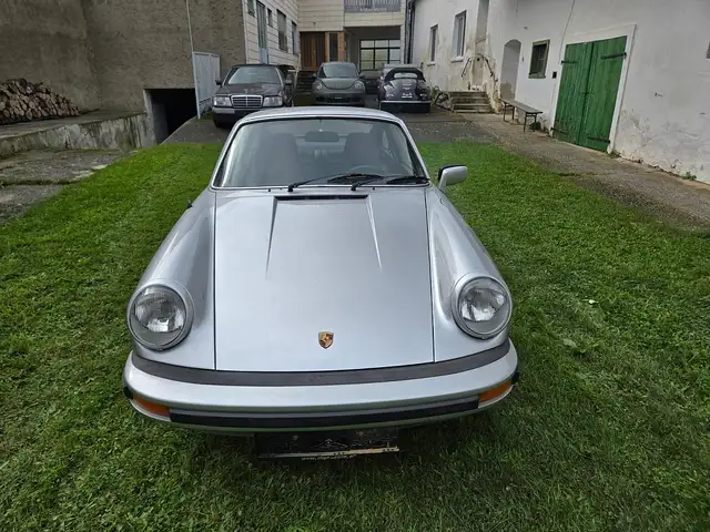 Porsche 911 Ansicht 9