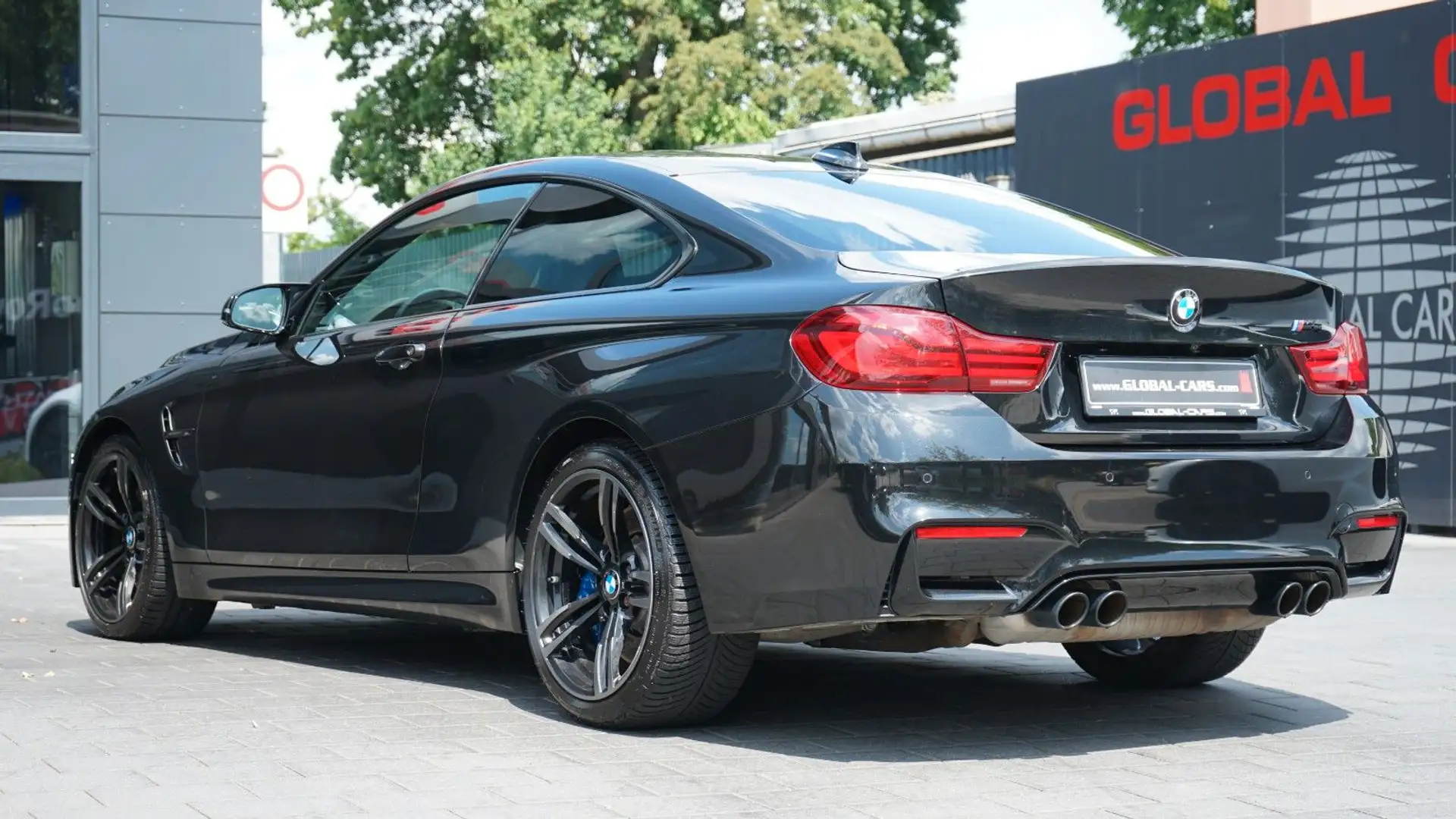 BMW M4 COMPETITION COUPE*2xCARBON PAKET*HUD* Schwarz - 2