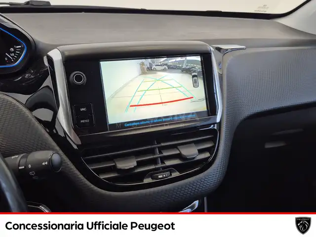 Peugeot 2008 view 12