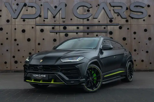 Lamborghini Urus 4.0 V8 Graphite Capsule | 4-Seat | Carbon | Nero N