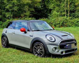 FULL OPTIONS – CHESTER LEDER -- HK – LED – NIEUWE KOPPELING + REMMEN