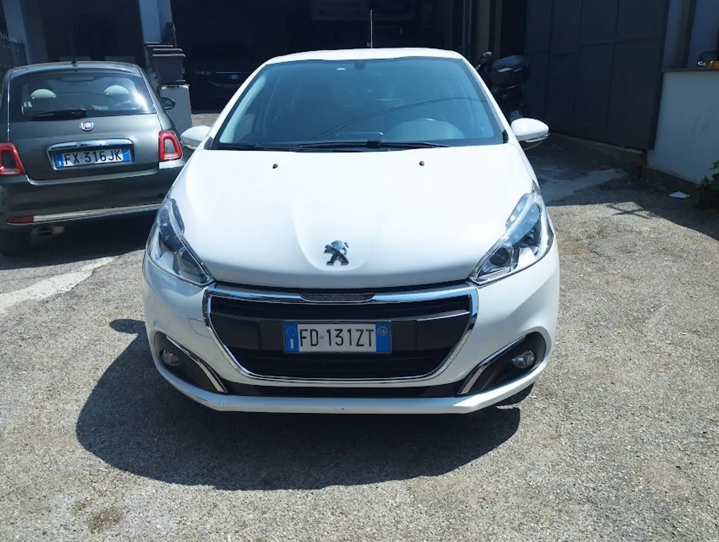 Peugeot 208 208 5p 1.2 puretech Active 82cv Bianco - 1