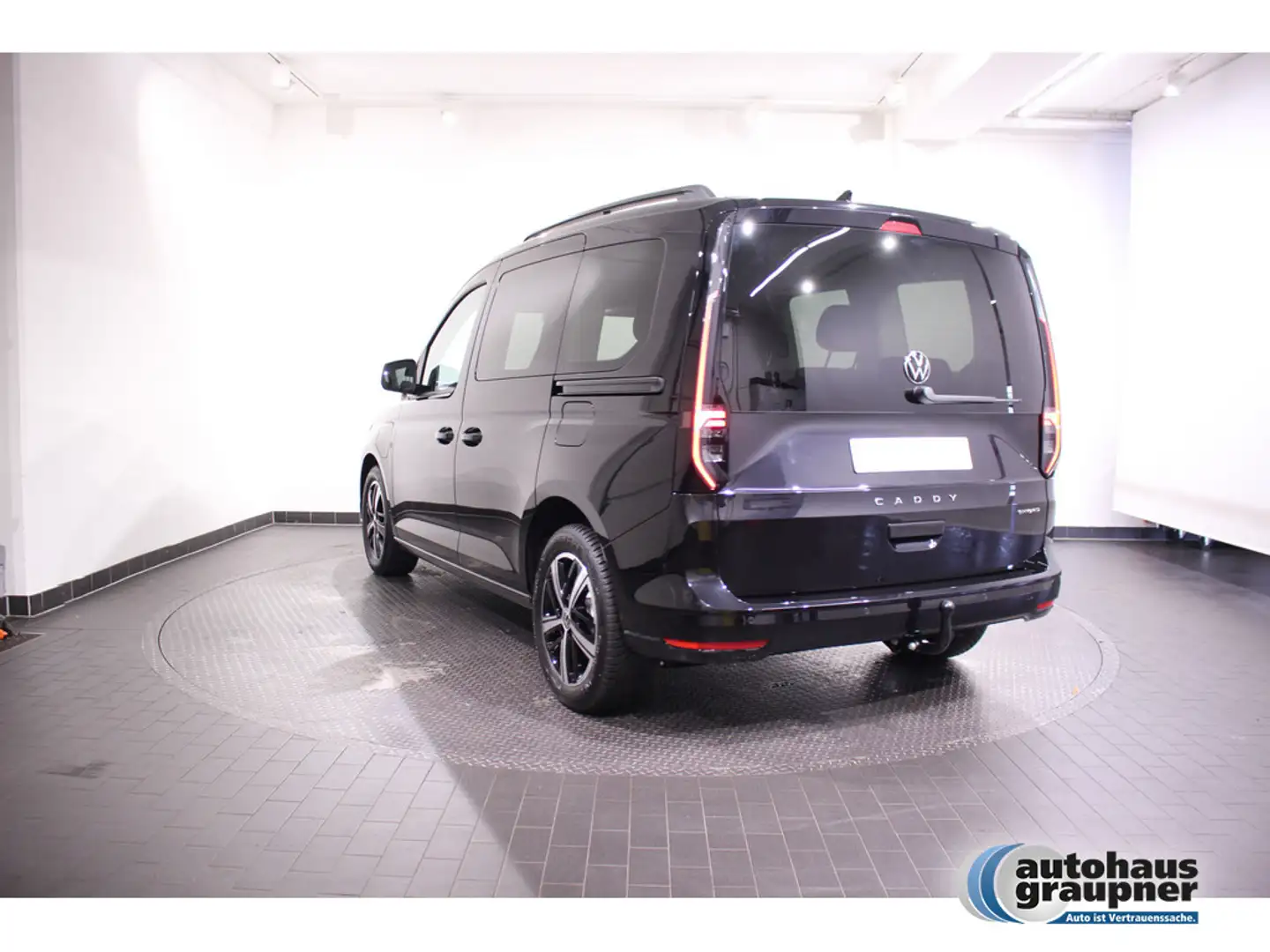 Volkswagen Caddy 1.5 TSI DSG eHybrid Life AHK ACC LED Schwarz - 2