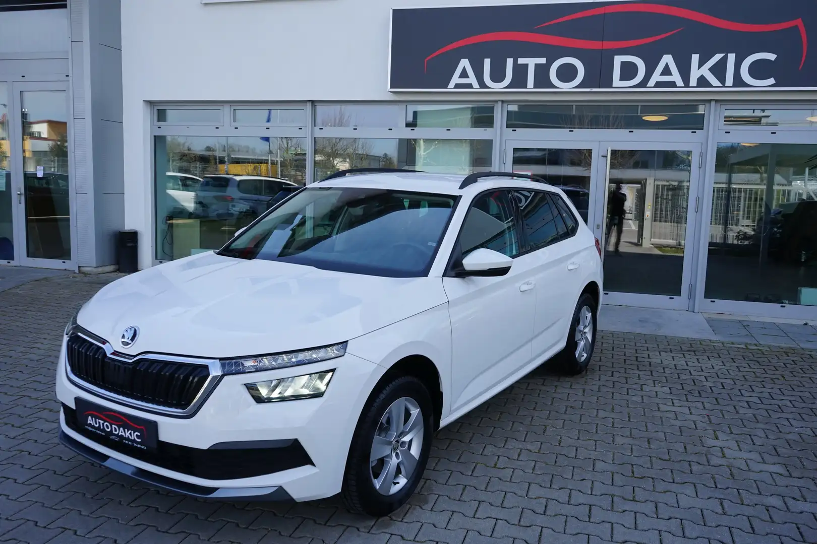 Skoda Kamiq AMBITION  LED KAMERA ALU SHZ PDC 5 Jahre Garantie Weiß - 2