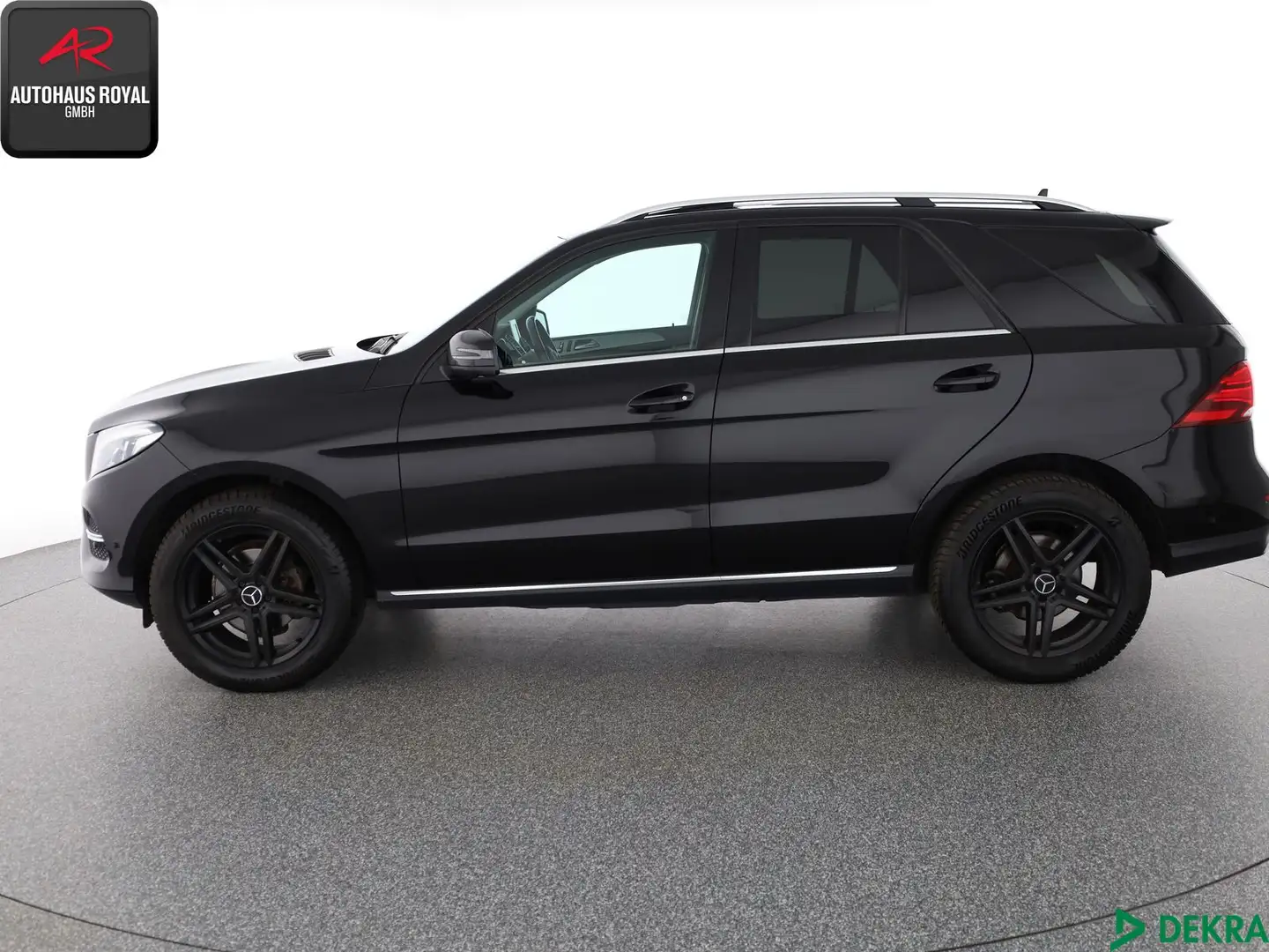 Mercedes-Benz GLE 250 GLE 250 d 4M SPURPAKET,AHK,SH,KAMERA,LED,20ZOLL Fekete - 2