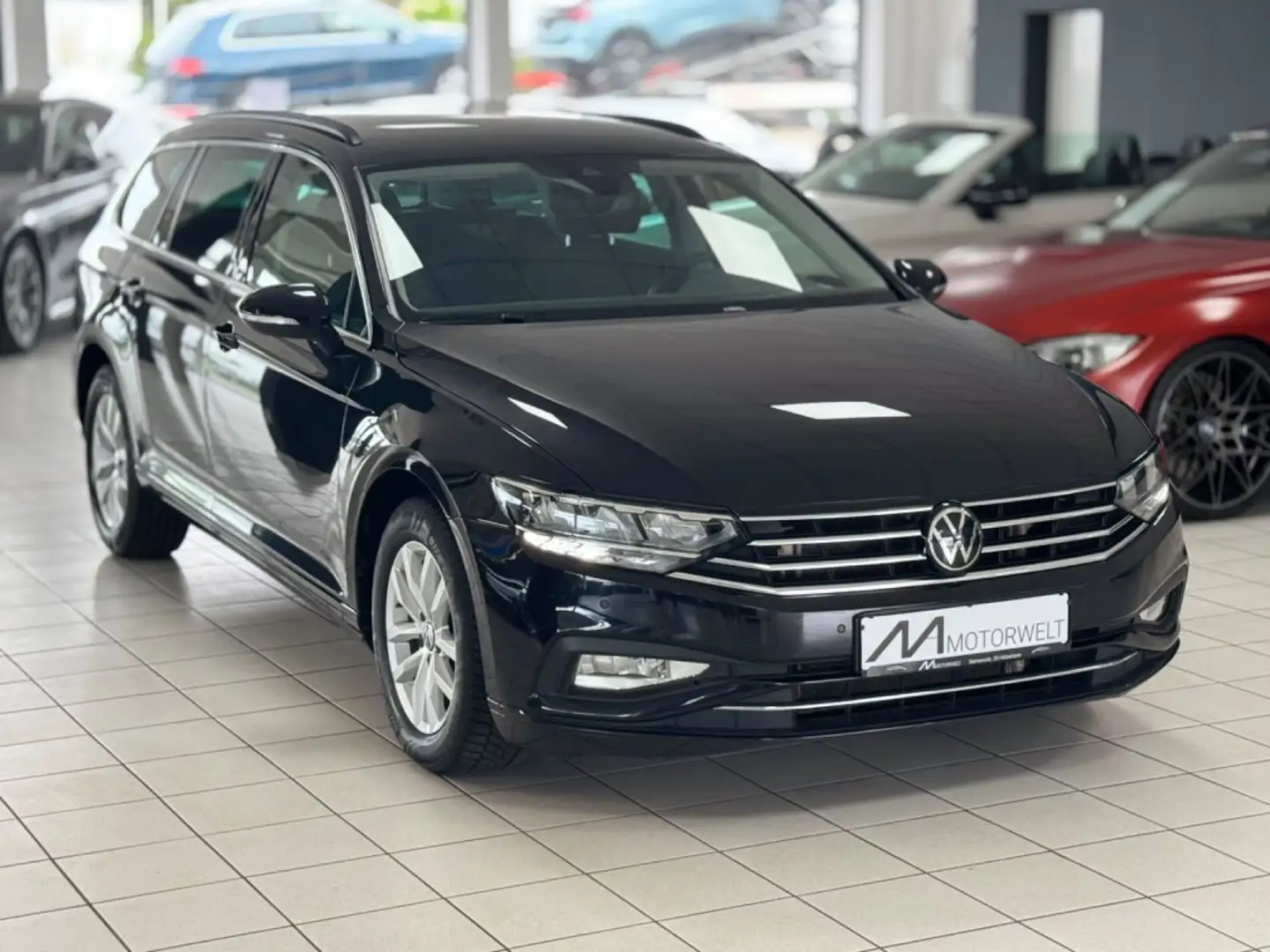 Volkswagen Passat Variant Business ACC/Lane Assist/Carplay Schwarz - 1