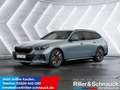 BMW i5 Touring eDrive40 SHZ B&W ACC LED PANO 360° Grün - thumbnail 1