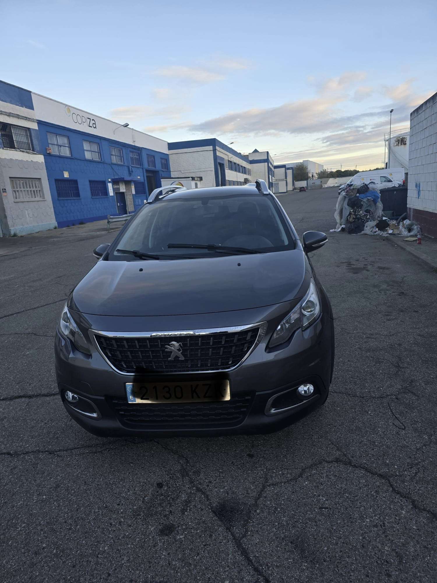 Peugeot 2008 1.2 PureTech S&S Signature EAT6 110 - foto 1