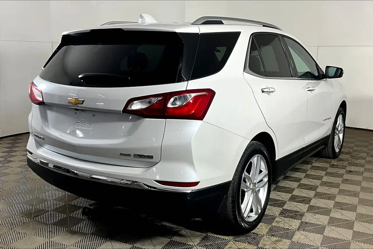 Chevrolet Equinox снимка Chevrolet Equinox