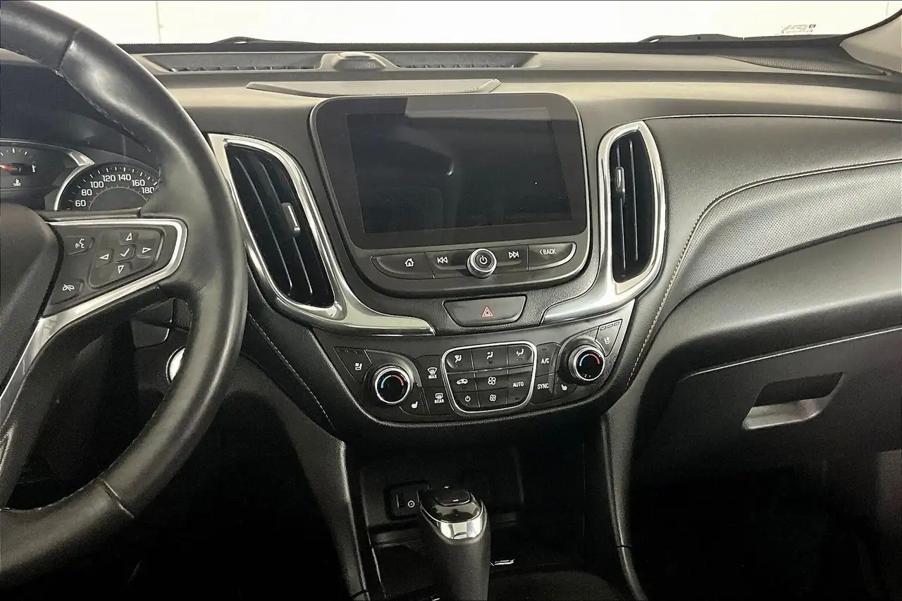 Chevrolet Equinox снимка Chevrolet Equinox
