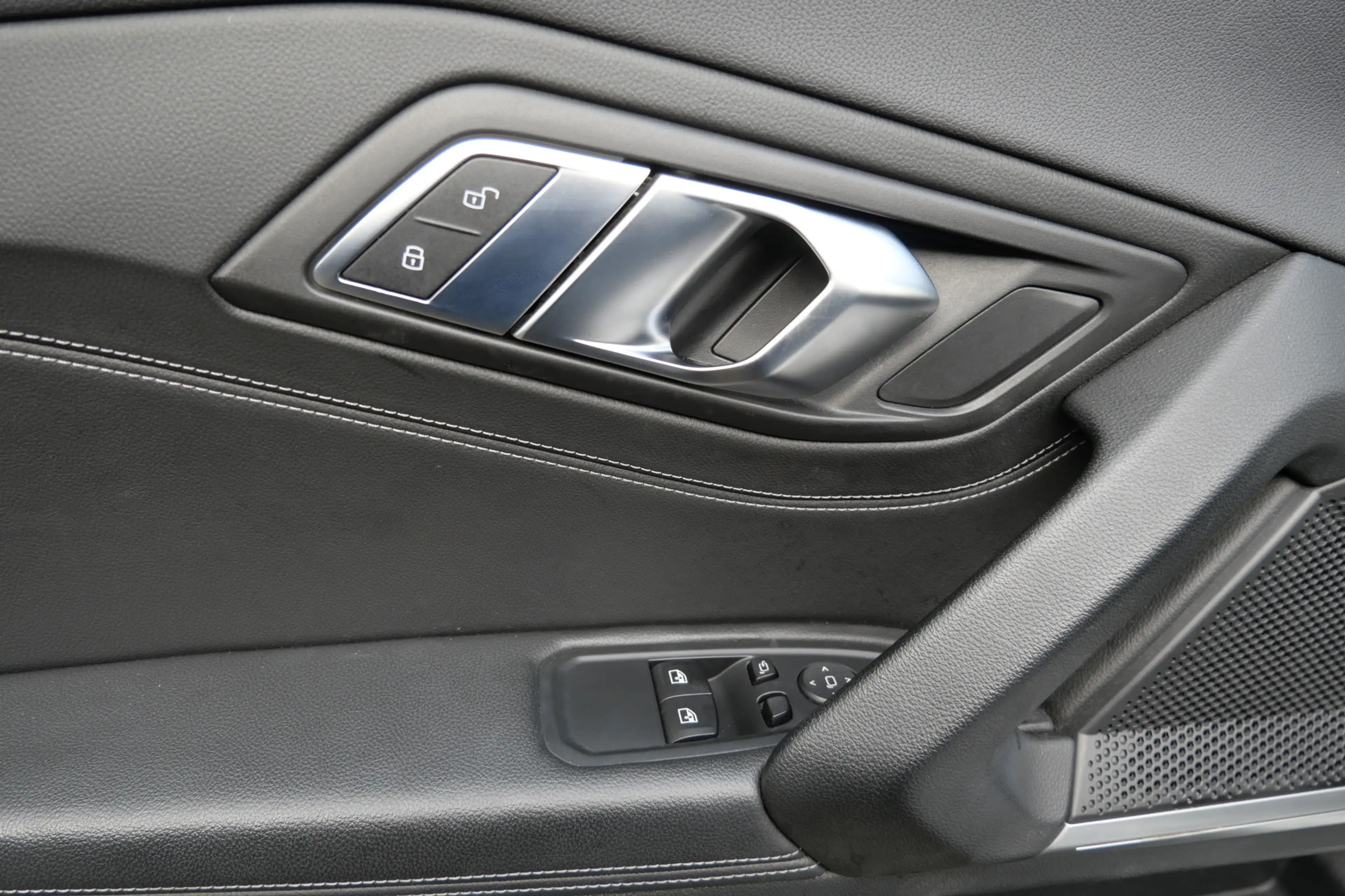 BMW Z4 Roadster sDrive20i High Executive M-Sport | Leder — photo 19