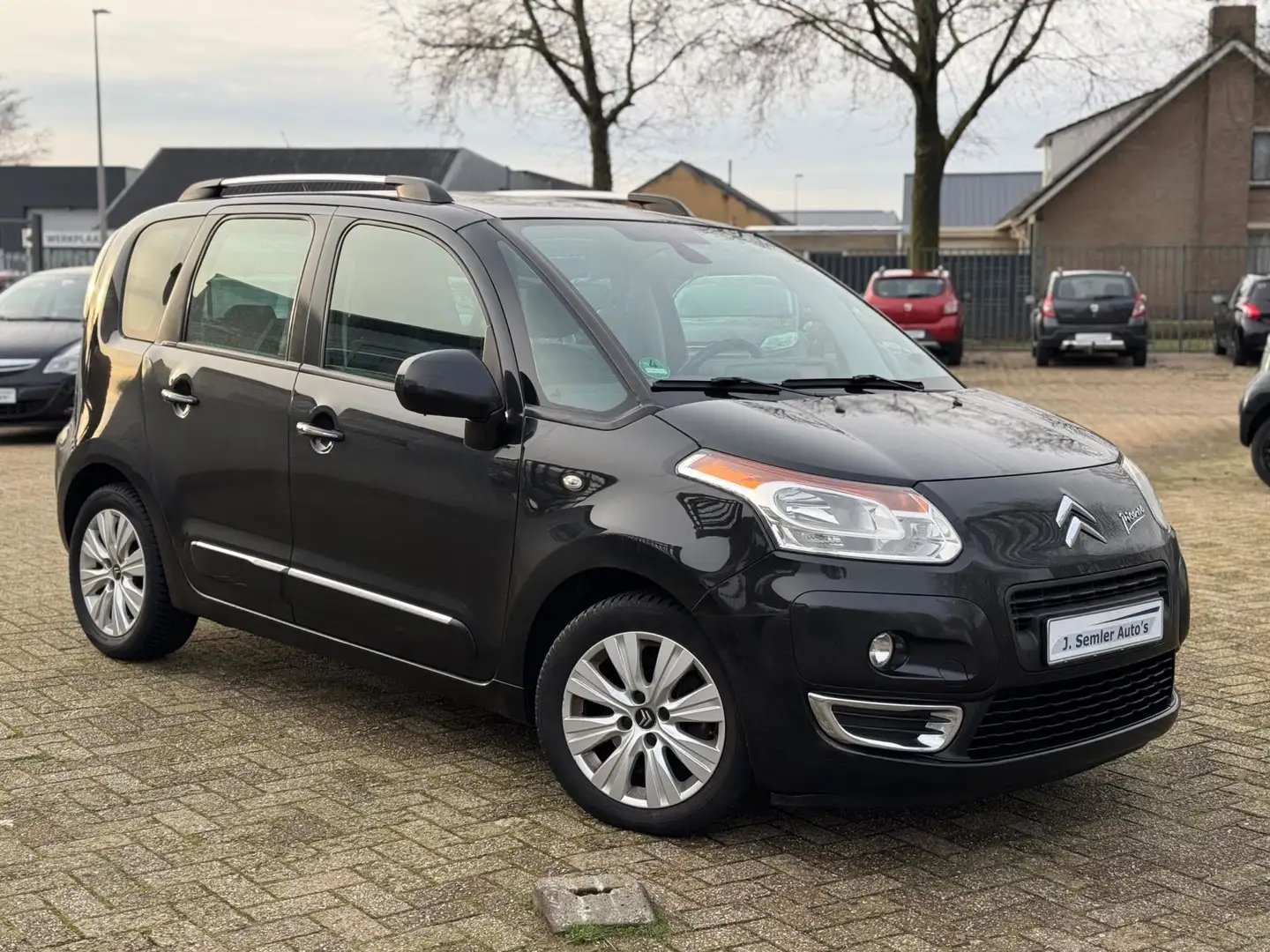 Citroen C3 Picasso 1.6 VTi Exclusive CRUISE CTRL 76DKM PANORAMA DAK Чорний - 2