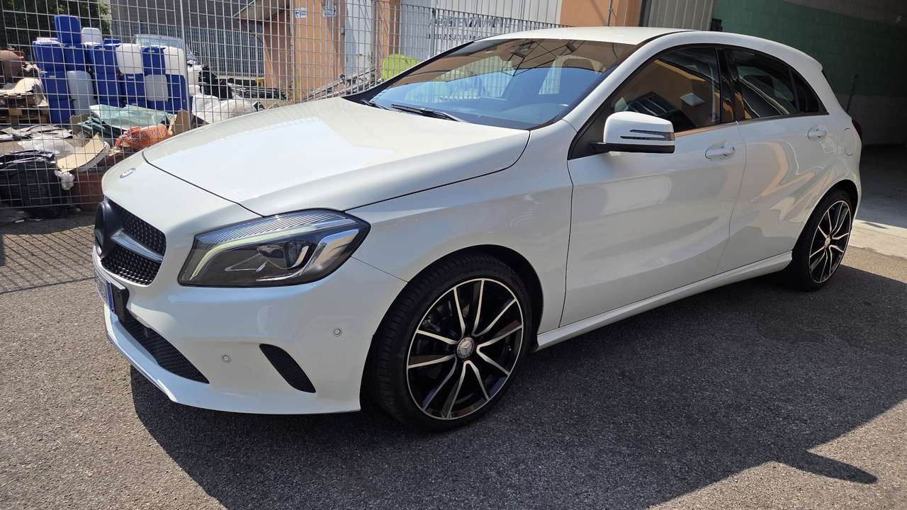 Mercedes-Benz A 200 Premium auto my16 UNICO PROPRIETARIO