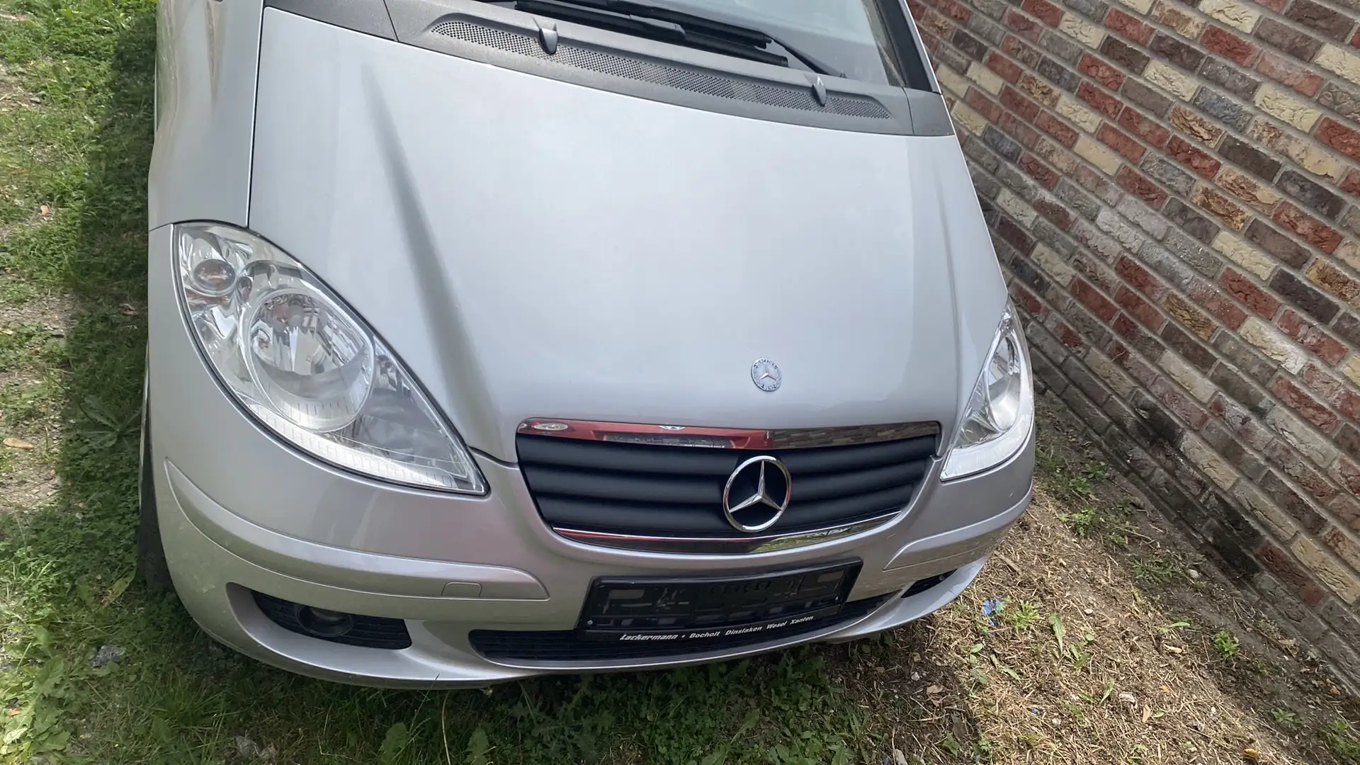 Mercedes-Benz A 150 Mercedes A150 mit Klima TÜV NEU unf AHK Stříbrná - 1