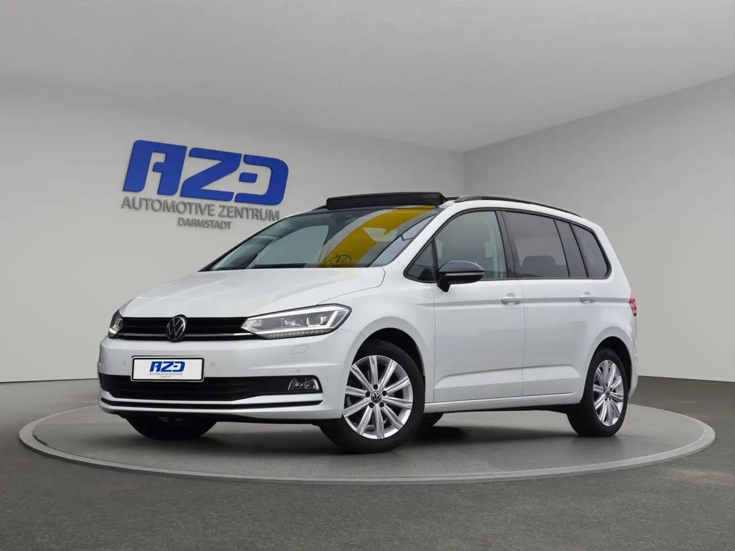 Volkswagen Touran Highl TDI DSG 7SITZ STNDHZ AHK PANO MATRIX Weiß - 1