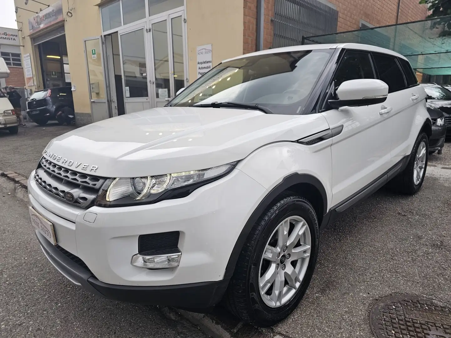 Land Rover Range Rover Evoque 2.2 TD4 150cv Pure*Aut*Pelle*Bi-Xeno*Gancio* Bianco - 2