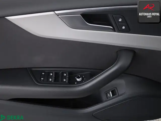 Audi A4 view 13