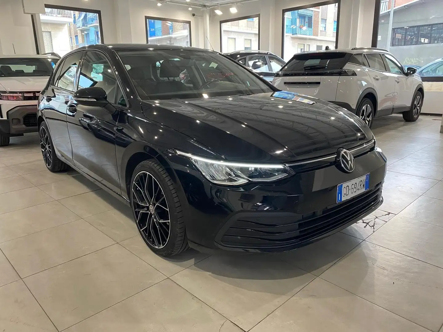 Volkswagen Golf 2.0 tdi 115cv Life 105.500km ufficiale italiana Nero - 2