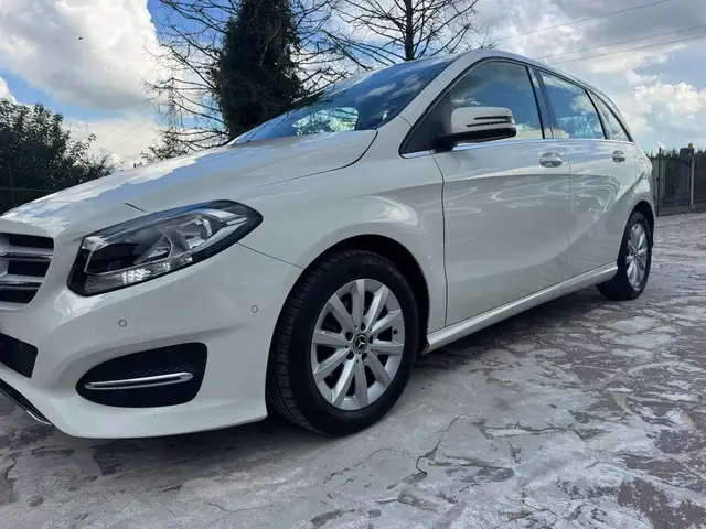 Mercedes-Benz B 180 B 180 d Automatic Premium neopatentati