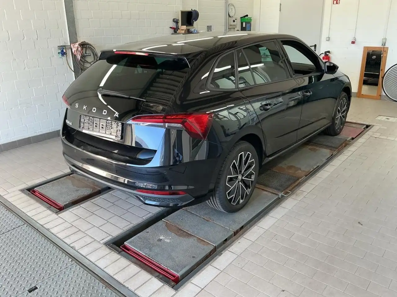 Skoda Scala 1.5 TSI DSG Selection/PANO/KAMERA/VIRTUAL/, миниатюра 2