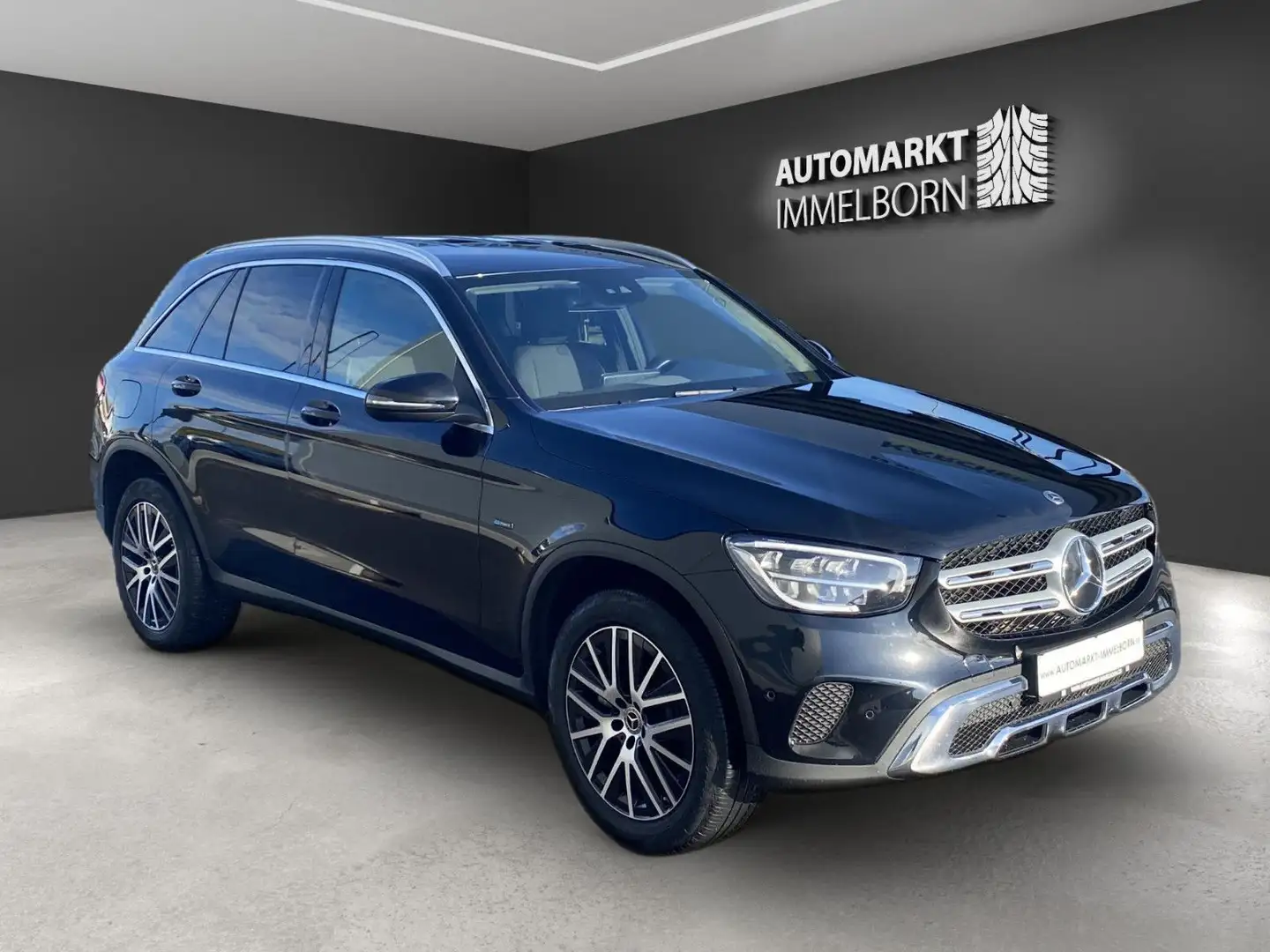 Mercedes-Benz GLC 300 e 4M 19*AHK*Sport*Kamera*LED*Distronic Negru - 1