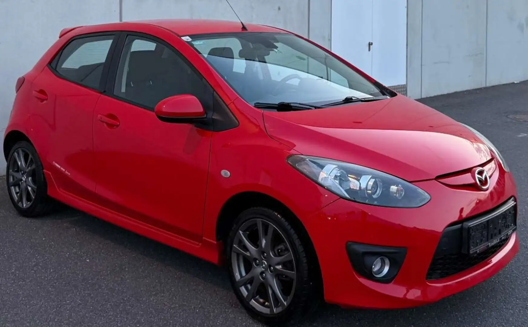 Mazda 2 1,5i GTA - 1