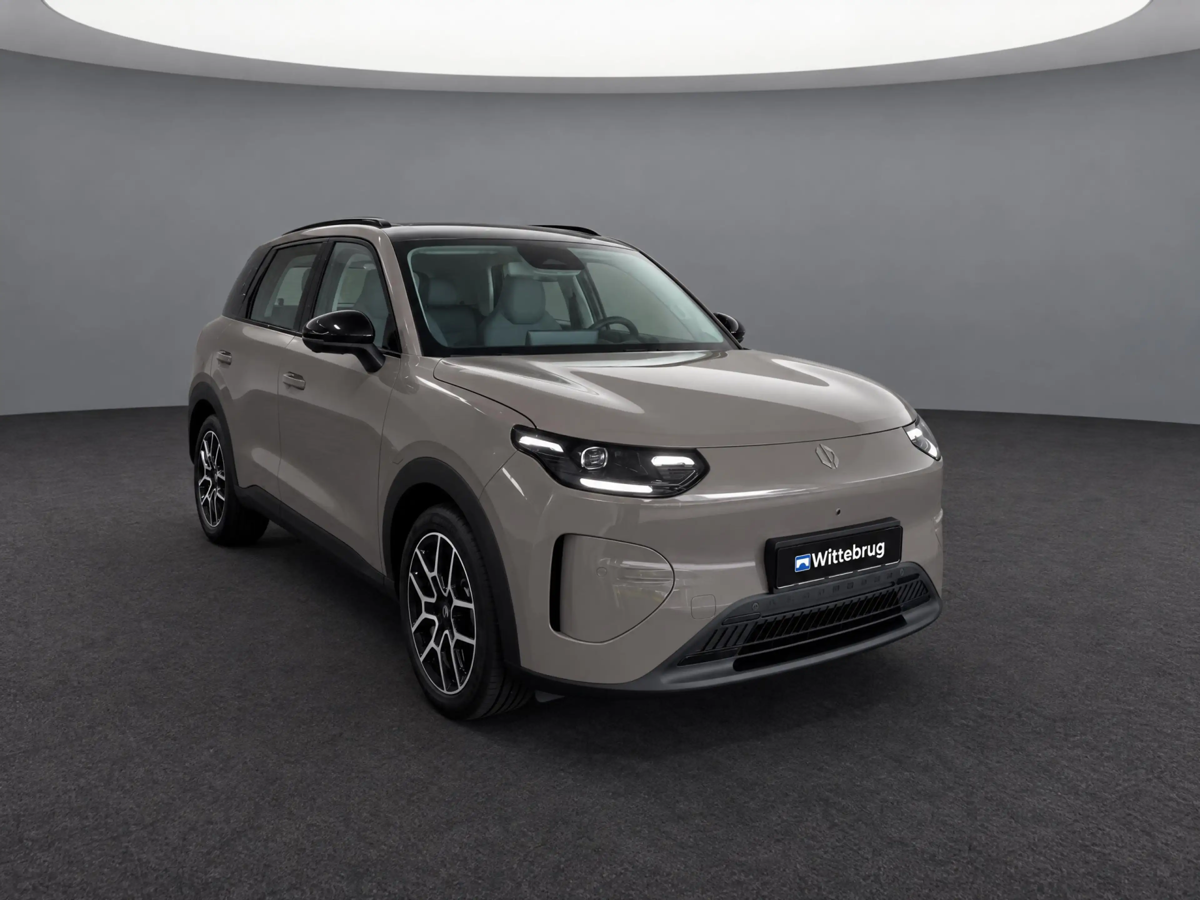 Leapmotor B03X ProMax Design 53 kWh — photo 13
