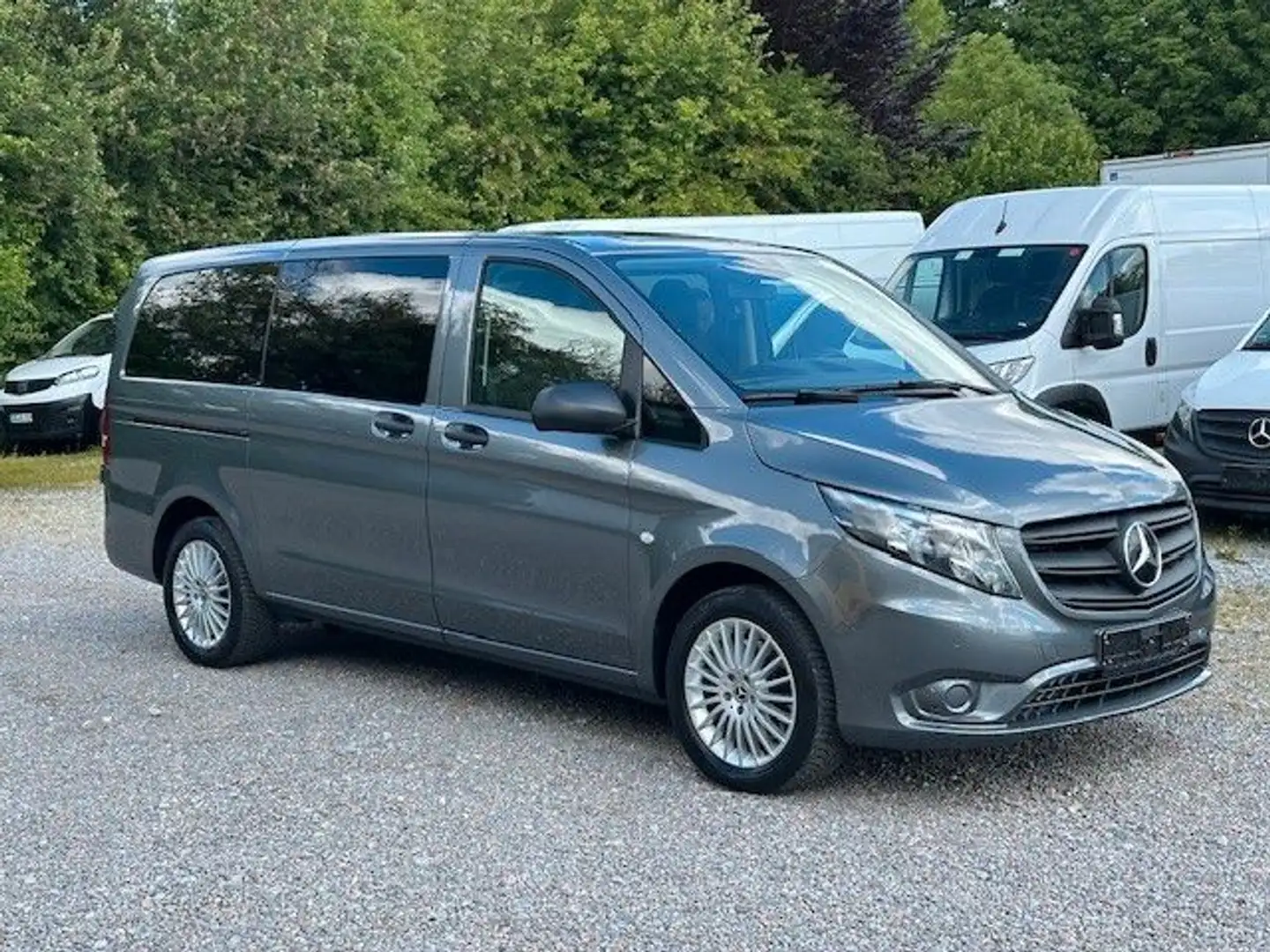 Mercedes-Benz Vito 114 CDI lang,TourerPro,2xKlima,9Sitze Gris - 1