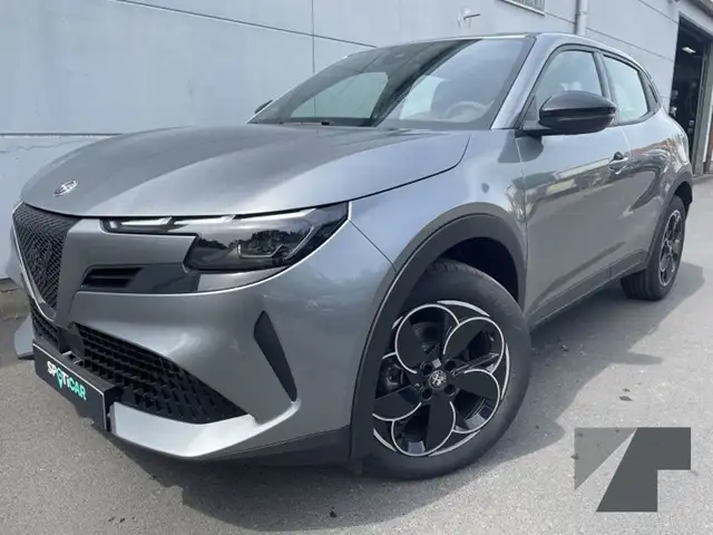 Alfa Romeo Junior Ibrida Hybrid 136 eDCT6